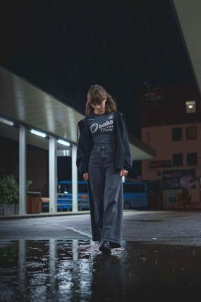 Girl in the Rain 3